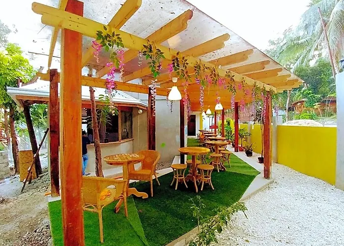N Save Hotel Oslob