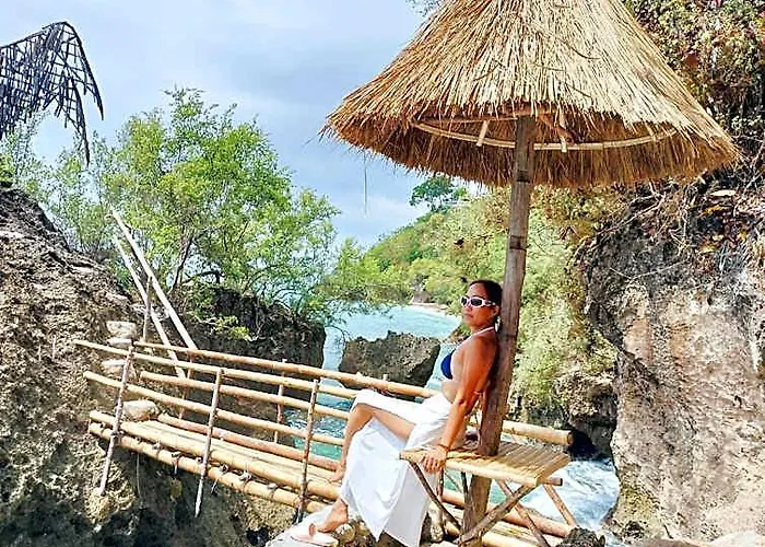 N Save Hotel Oslob