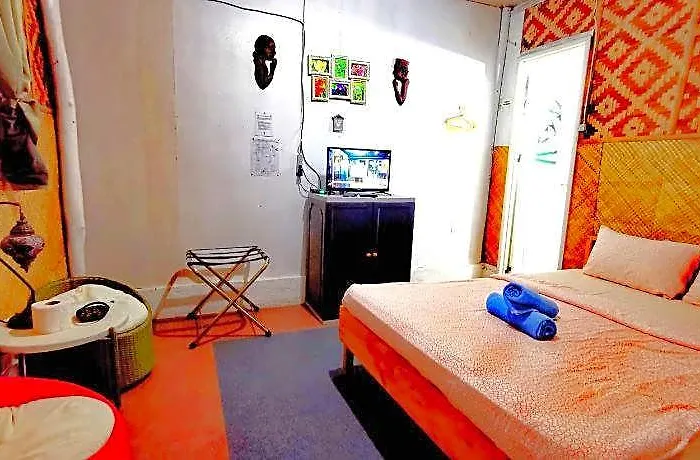 N Save Hotel Oslob